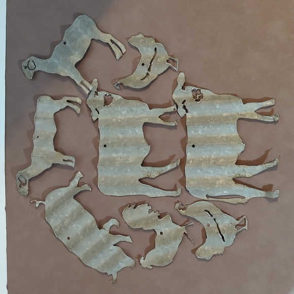 Hand Crafted Accents Hand Crafted Farm Animal Metal Cut Outs
